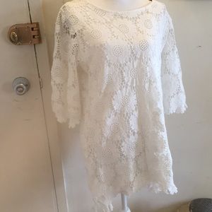 White appliqué lace dress for summer